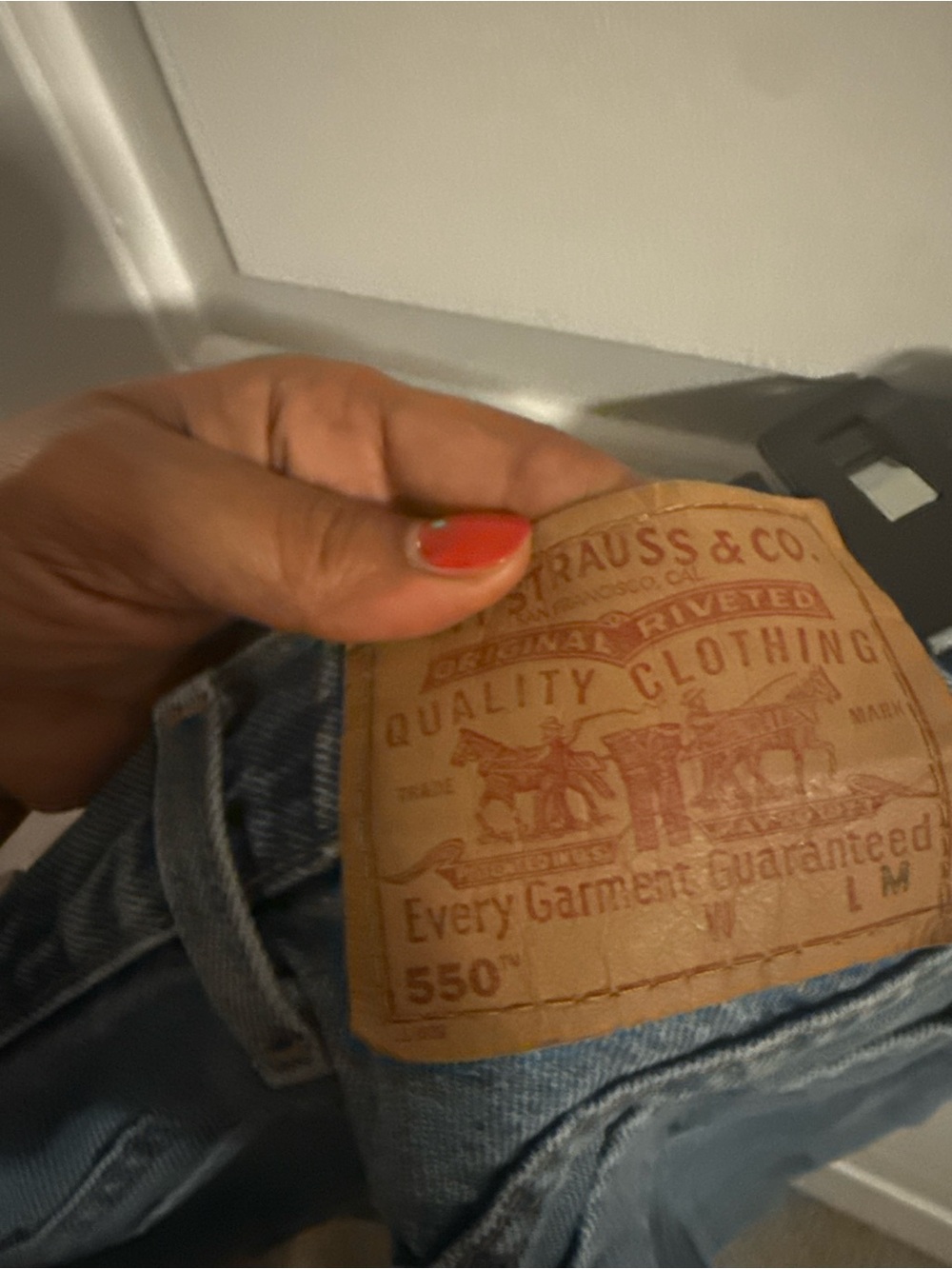 Levi's 550 Relaxed Fit Jeans in Light Blue Denim